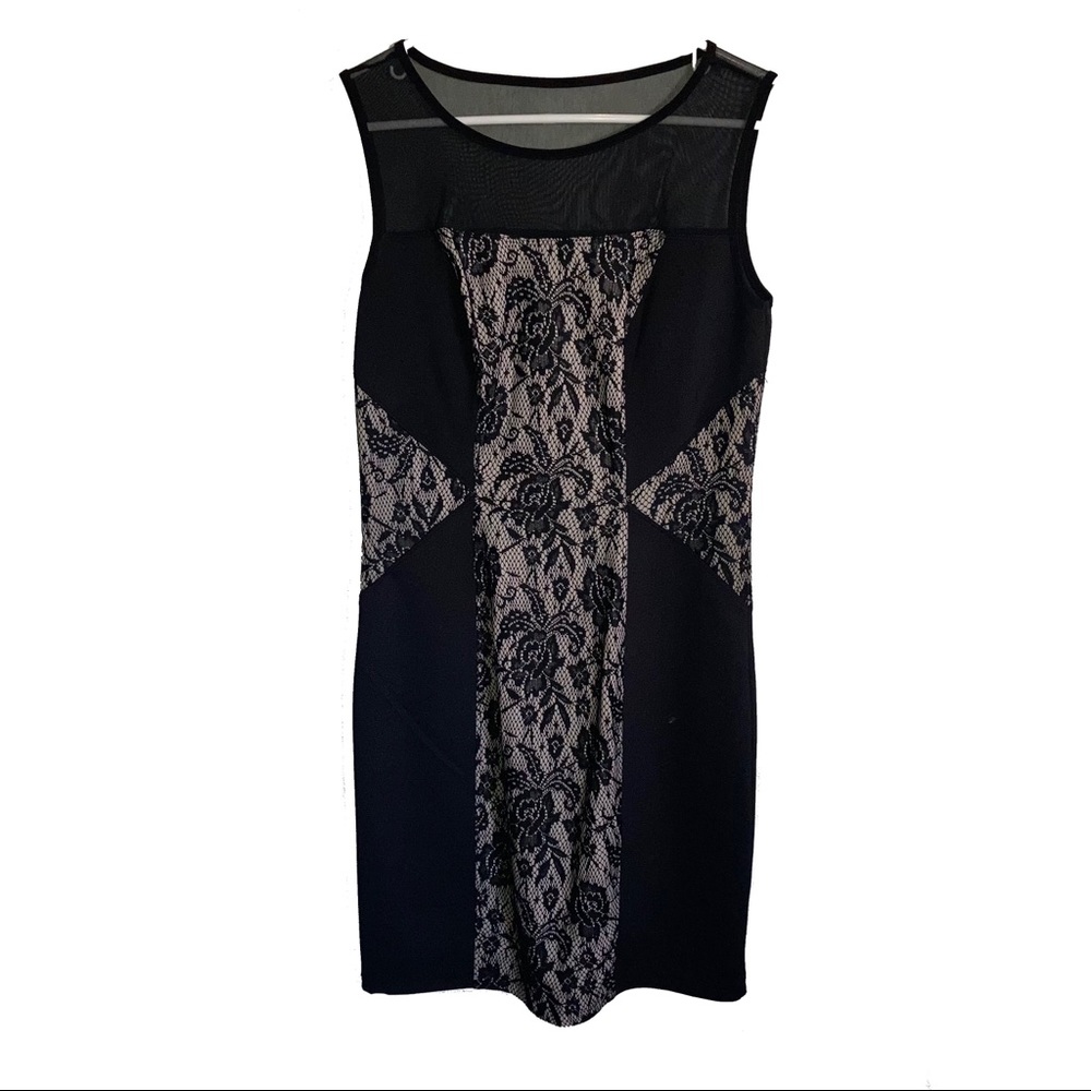 Semi formal lace body con dress